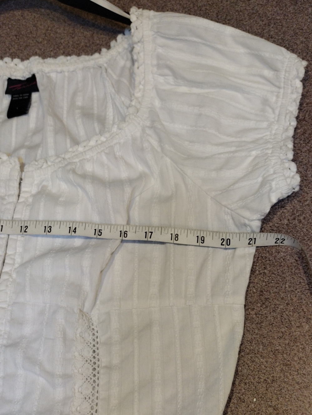 Vtg 🦄 Torrid White Lace Corset Back Top W/ Sweetheart Neck - Picture 13 of 15